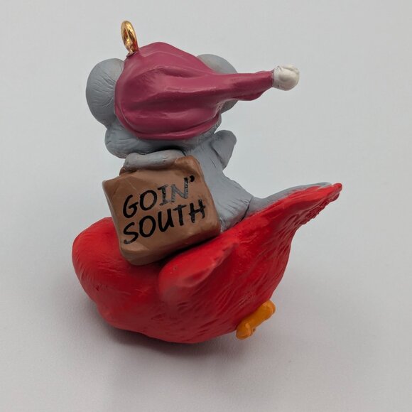 Hallmark Keepsake Goin' South 1989, Vintage Mouse and Red Bird Ornament - Picture 3 of 10